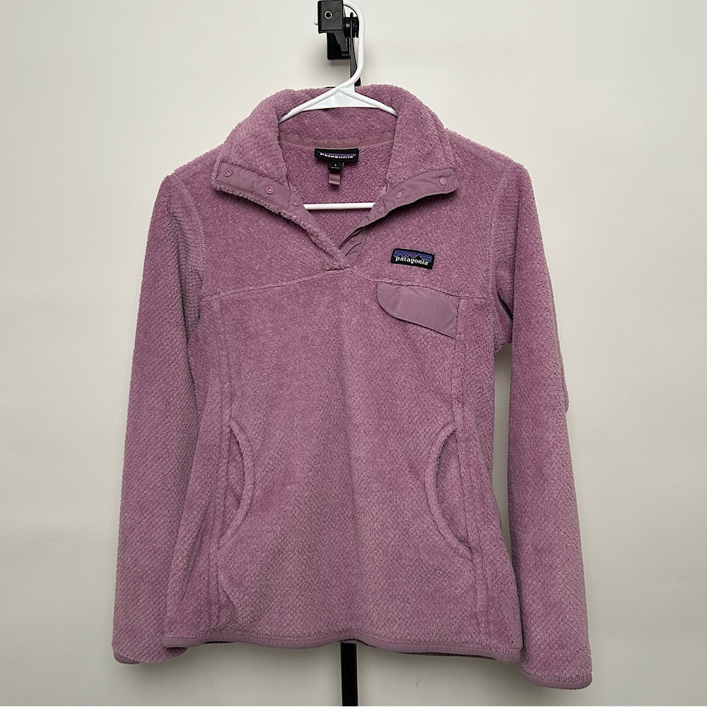 Patagonia women’s “Re-Tool Snap-T” pullover, light purple/pink, size S